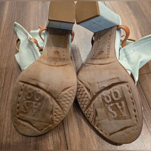 NEW A.S. 98 Heels - NWOT - Picture 7 of 8